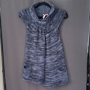 Derek Heart Stylish blue Knit sweater with pockets